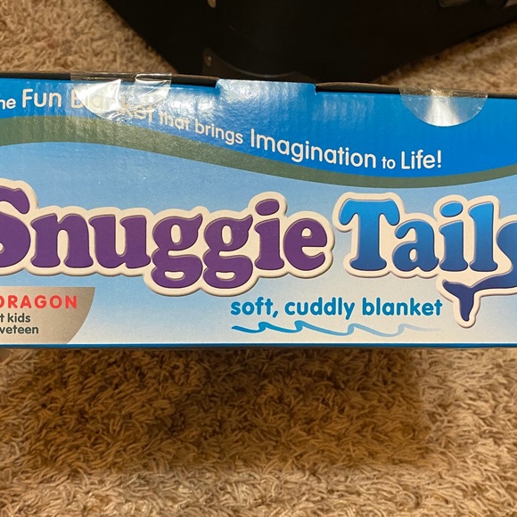 Snuggie Tails (NEW) - Picture 4 of 6